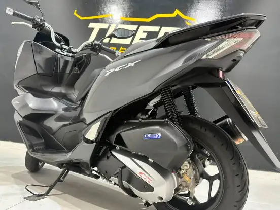 HONDA-PCX 160 DLX-2023