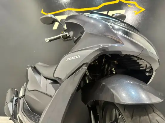 HONDA-PCX 160 DLX HONDA-PCX 160 DLX-2023