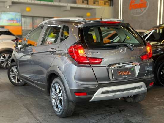 HONDA-WR-V-2017