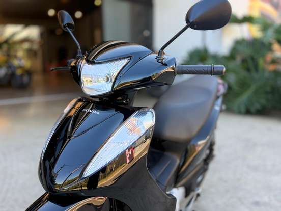 HONDA-BIZ 125 ES-2013