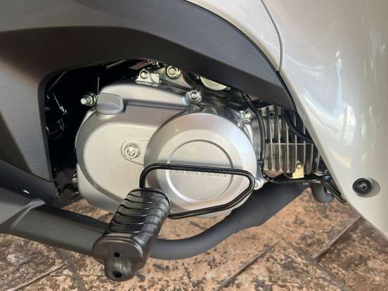 HONDA-BIZ 125 EX-2025