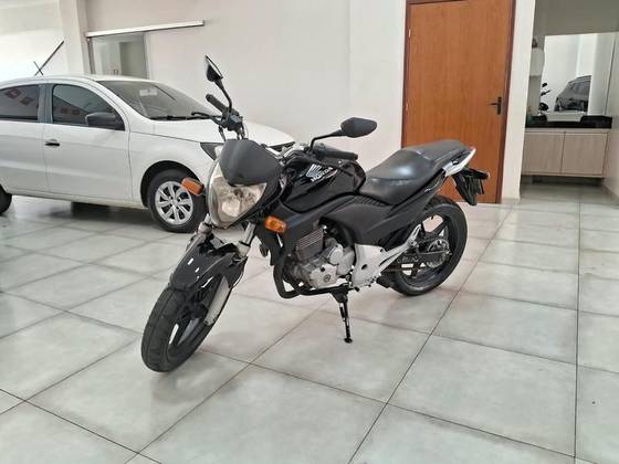 HONDA CB 300R 