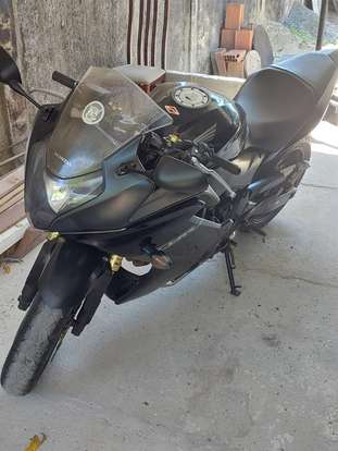 HONDA-CBR 600F-2011