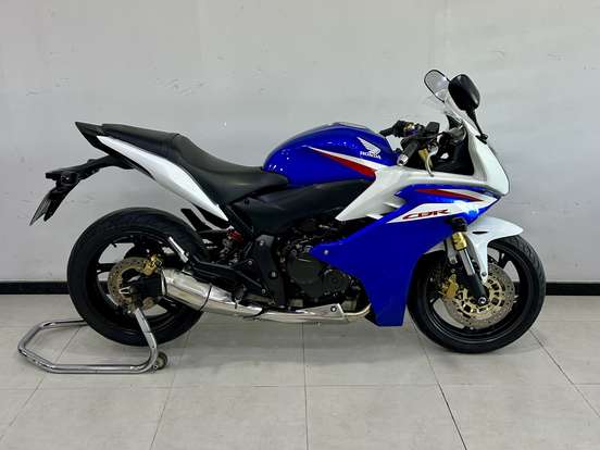 HONDA-CBR 600F HONDA-CBR 600F-2012