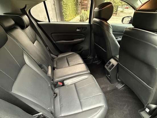 HONDA-CITY-1.5 i-VTEC FLEX HATCH TOURING CVT HONDA-CITY-2022