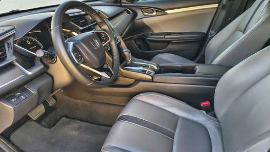 HONDA-CIVIC-2021