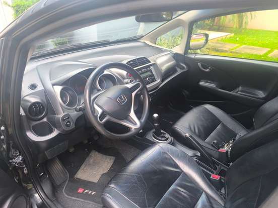 HONDA-FIT-1.4 DX 16V FLEX 4P MANUAL HONDA-FIT-2013