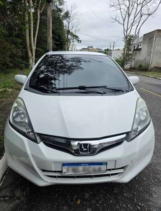 HONDA-FIT-2013