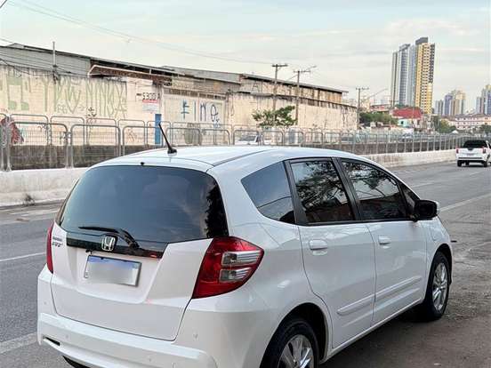 HONDA-FIT-1.4 LX 16V FLEX 4P AUTOMÁTICO HONDA-FIT-2013