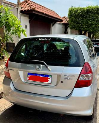 HONDA-FIT-2007
