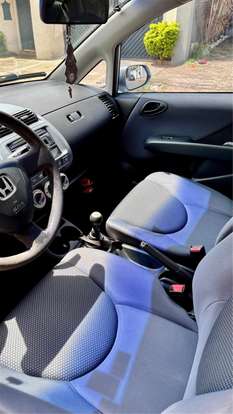 HONDA-FIT-2007