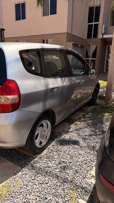 HONDA-FIT-2004