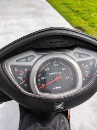 HONDA-LEAD 110-2013