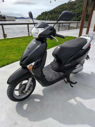 HONDA-LEAD 110-2013