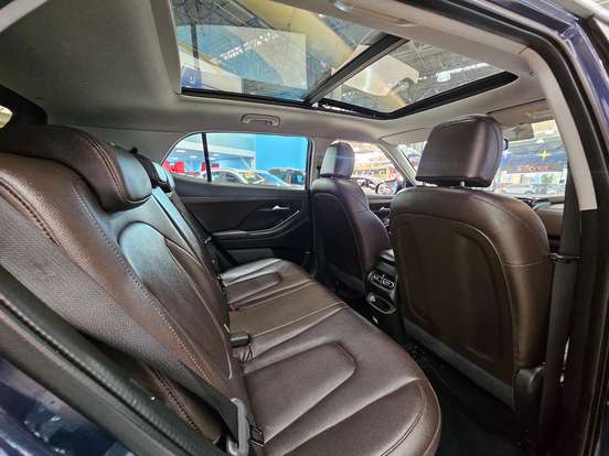 HYUNDAI-CRETA-2022