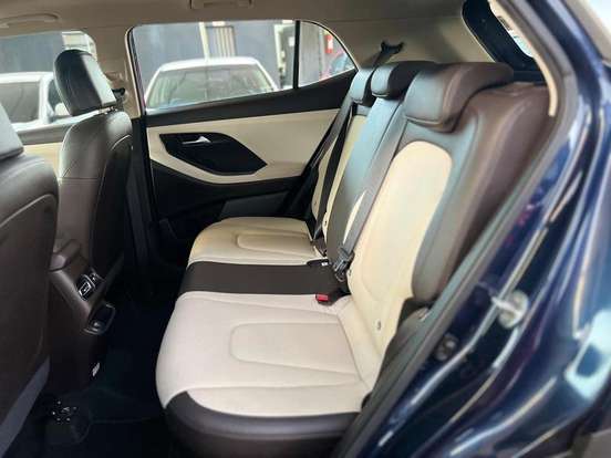 HYUNDAI-CRETA-2.0 FLEX ULTIMATE AUTOMÁTICO HYUNDAI-CRETA-2024