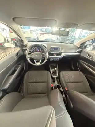 HYUNDAI-HB20-2022