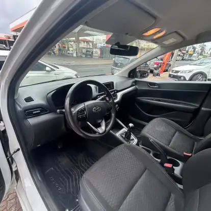 HYUNDAI-HB20-2021