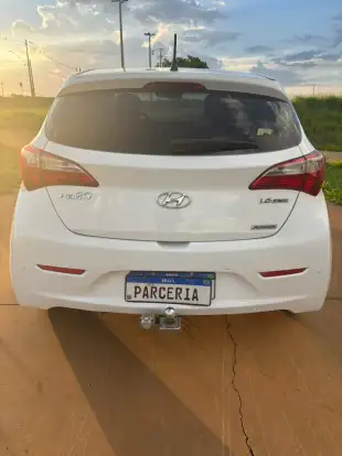 HYUNDAI-HB20-2013