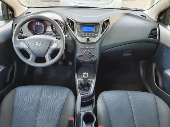HYUNDAI-HB20-2014