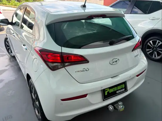 HYUNDAI-HB20-2018