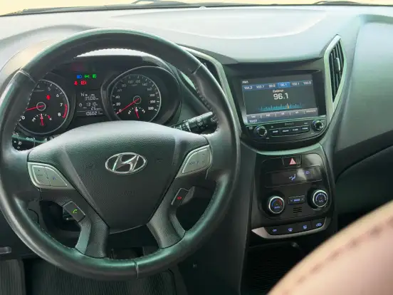 HYUNDAI-HB20-1.6 PREMIUM 16V FLEX 4P AUTOMÁTICO HYUNDAI-HB20-2018