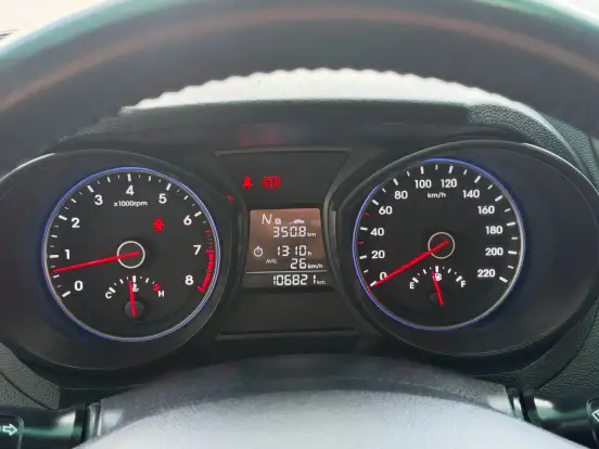 HYUNDAI-HB20-1.6 PREMIUM 16V FLEX 4P AUTOMÁTICO HYUNDAI-HB20-2018