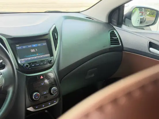 HYUNDAI-HB20-1.6 PREMIUM 16V FLEX 4P AUTOMÁTICO HYUNDAI-HB20-2018