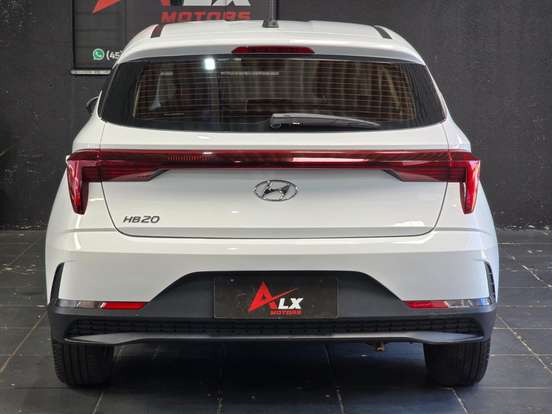 HYUNDAI-HB20-2023