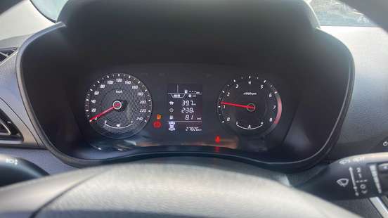 HYUNDAI-HB20-2025