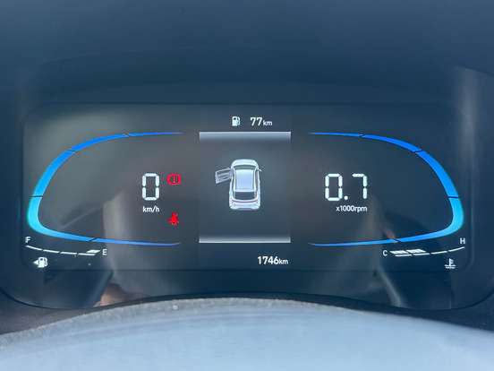 HYUNDAI-HB20-2025