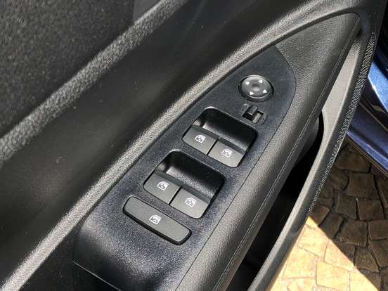 HYUNDAI-HB20-2025
