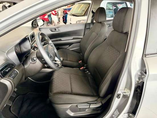 HYUNDAI-HB20-2025