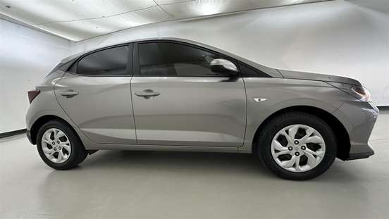 HYUNDAI-HB20-2024