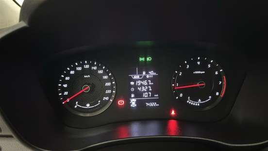 HYUNDAI-HB20-2024
