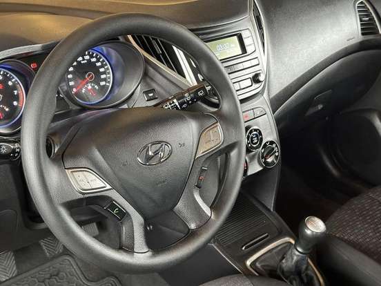 HYUNDAI-HB20-2018