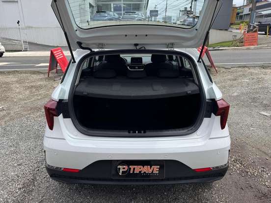 HYUNDAI-HB20-2023