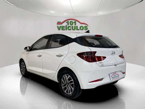 HYUNDAI-HB20-2022