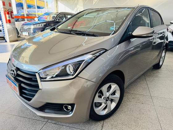HYUNDAI HB20 1.6 PREMIUM 16V FLEX 4P AUTOMÁTICO