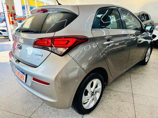 HYUNDAI-HB20-1.6 PREMIUM 16V FLEX 4P AUTOMÁTICO HYUNDAI-HB20-2016