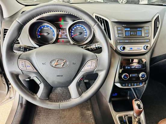 HYUNDAI-HB20-1.6 PREMIUM 16V FLEX 4P AUTOMÁTICO HYUNDAI-HB20-2016