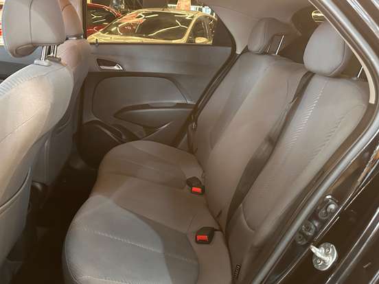 HYUNDAI-HB20-1.6 PREMIUM 16V FLEX 4P MANUAL HYUNDAI-HB20-2013