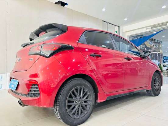 HYUNDAI-HB20-1.6 R SPEC 16V FLEX 4P AUTOMÁTICO HYUNDAI-HB20-2018