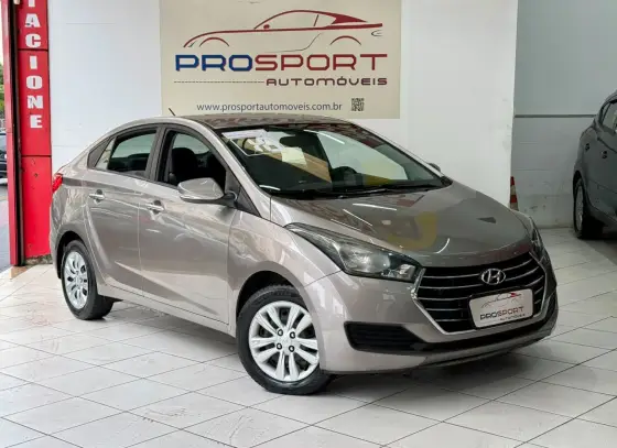 HYUNDAI HB20S 1.6 COMFORT PLUS 16V FLEX 4P AUTOMÁTICO