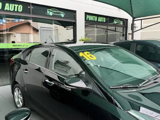 HYUNDAI-HB20S-2015