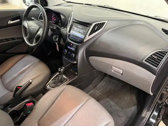 HYUNDAI-HB20S-1.6 PREMIUM 16V FLEX 4P AUTOMÁTICO HYUNDAI-HB20S-2019