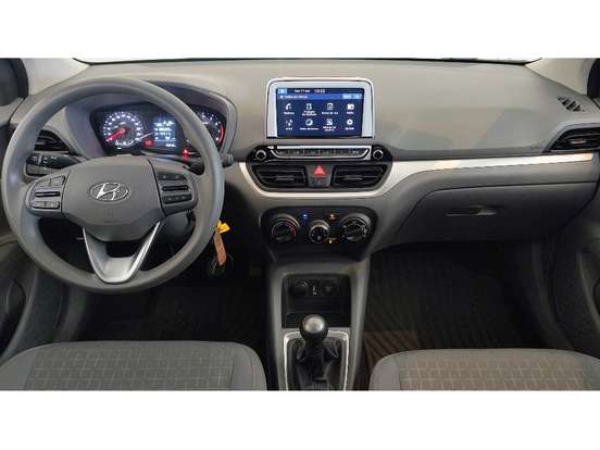 HYUNDAI-HB20S-2023