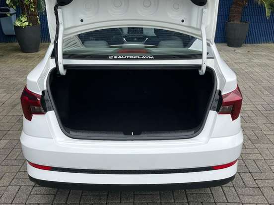 HYUNDAI-HB20S-1.0 12V FLEX COMFORT PLUS MANUAL HYUNDAI-HB20S-2025