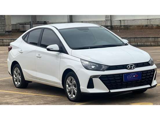HYUNDAI-HB20S-2024