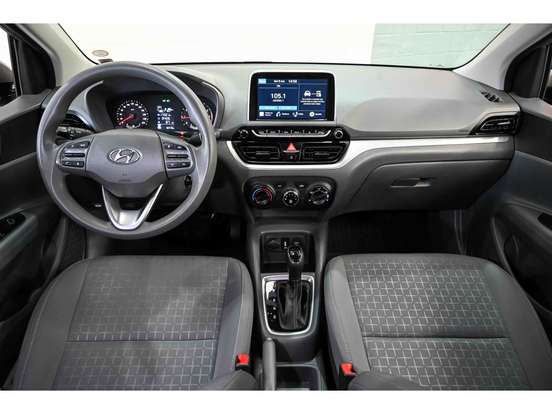 HYUNDAI-HB20S-2023